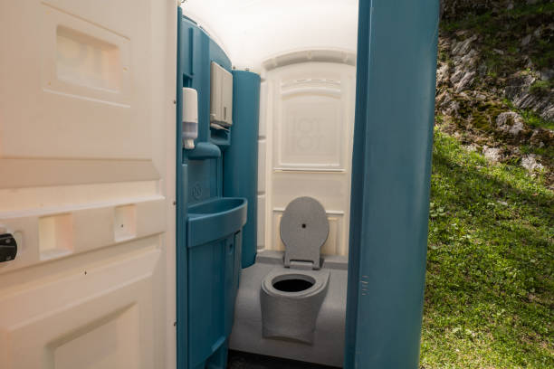 Best Portable Restroom Setup and Delivery  in Haymarket, VA